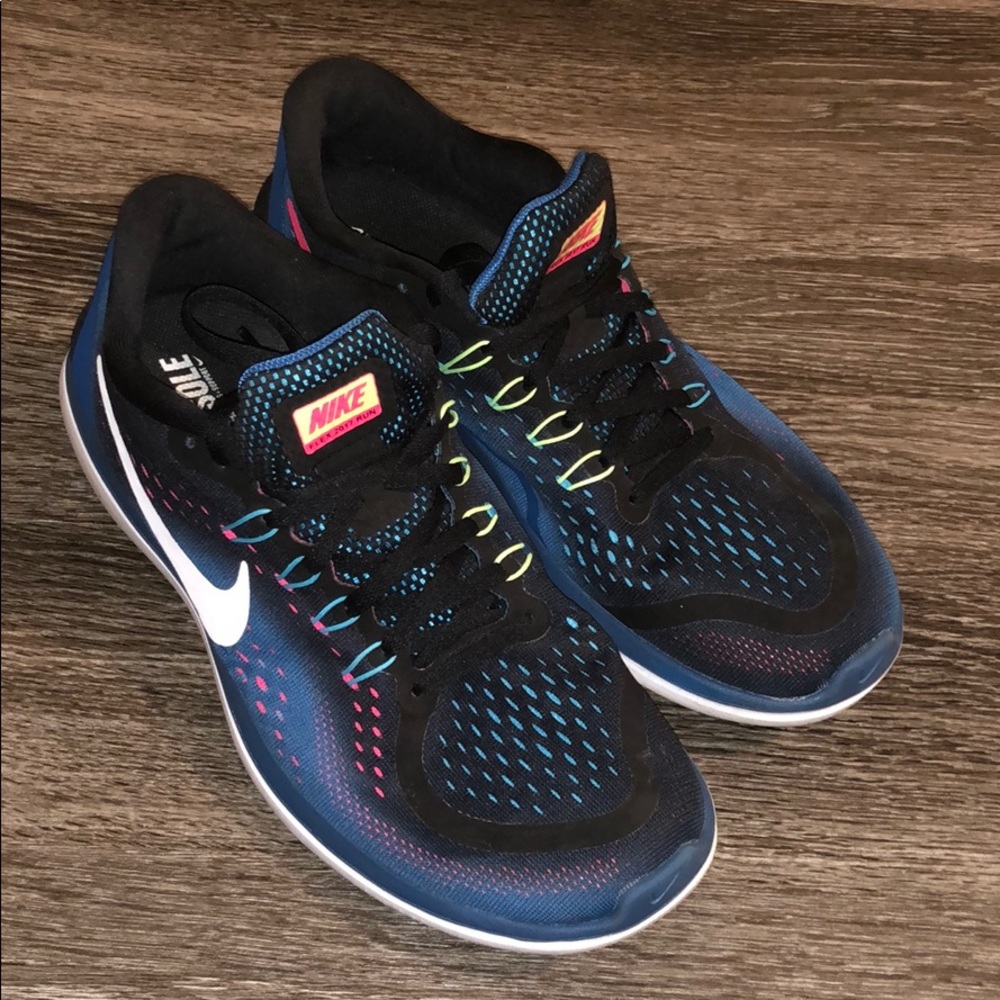 Nike Flex 2017 Run